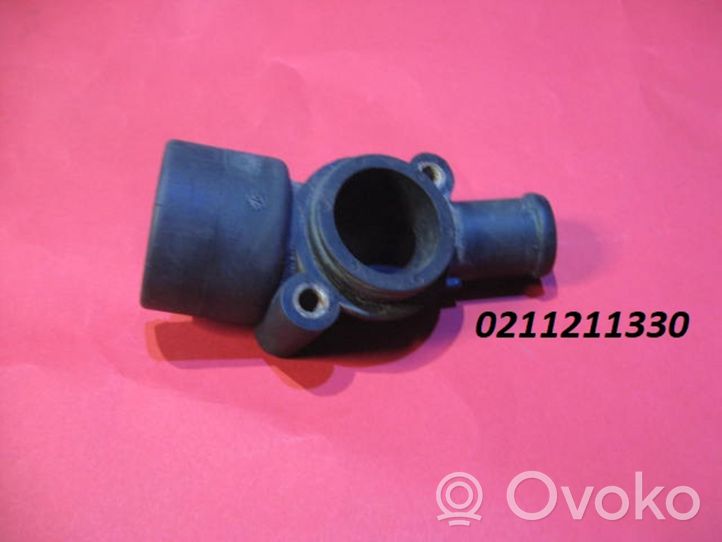 Volkswagen Vento Tuyau de liquide de refroidissement moteur 0211211330