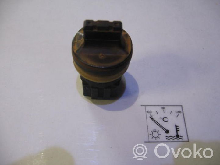 Volkswagen Golf III Sonde de température de liquide de refroidissement 357919501A