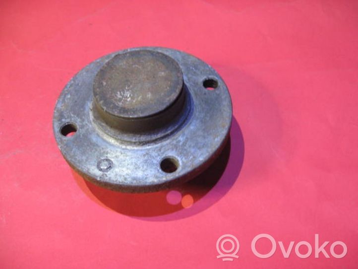 Volkswagen Polo III 6N 6N2 6NF Rear wheel hub 4SK100IS43