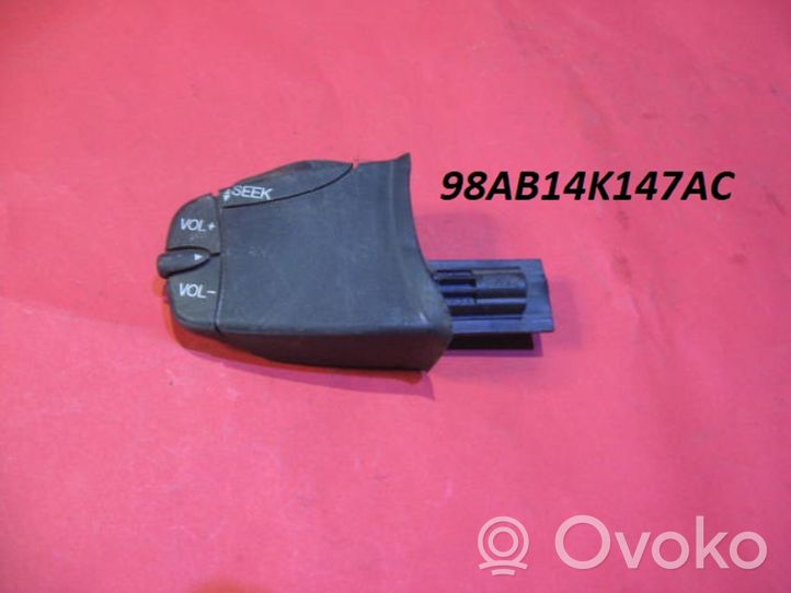 Ford Focus Interruttore di controllo dell’audio 98AB14K147AC