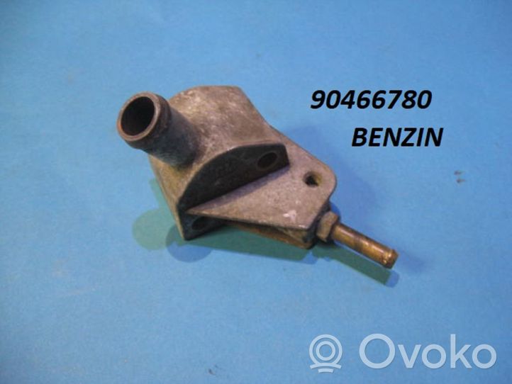 Opel Omega B1 Tuyau de liquide de refroidissement moteur 90466780