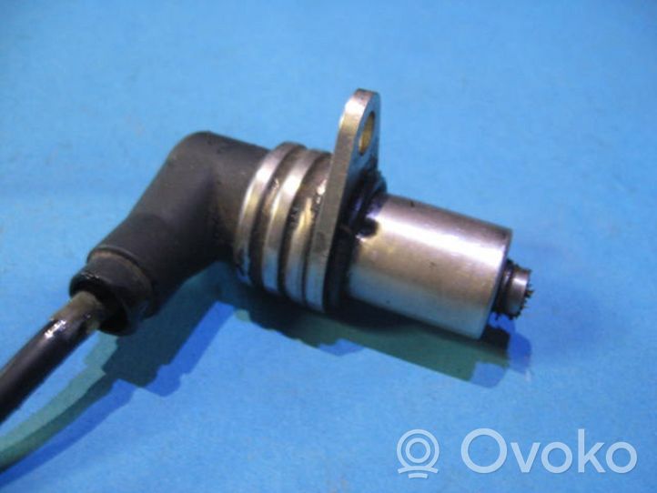 BMW 5 E28 Sensore di posizione albero a camme 17240562