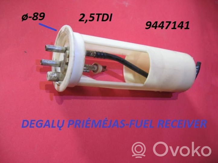 Volvo S70  V70  V70 XC Pompe à carburant 9447141