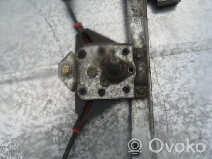 Volkswagen Golf III Front door manual window regulator 1H0837401