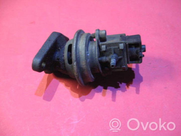 Opel Astra F EGR-venttiili 2169833