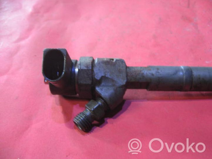 Mercedes-Benz C W202 Fuel injector A6110700587