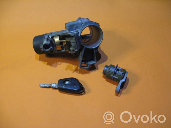 Peugeot 406 Ignition lock 447021