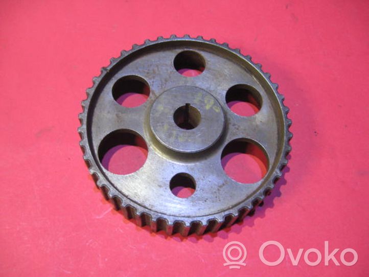 Volkswagen Polo II 86C 2F Fuel pump gear (pulley) 068130111B