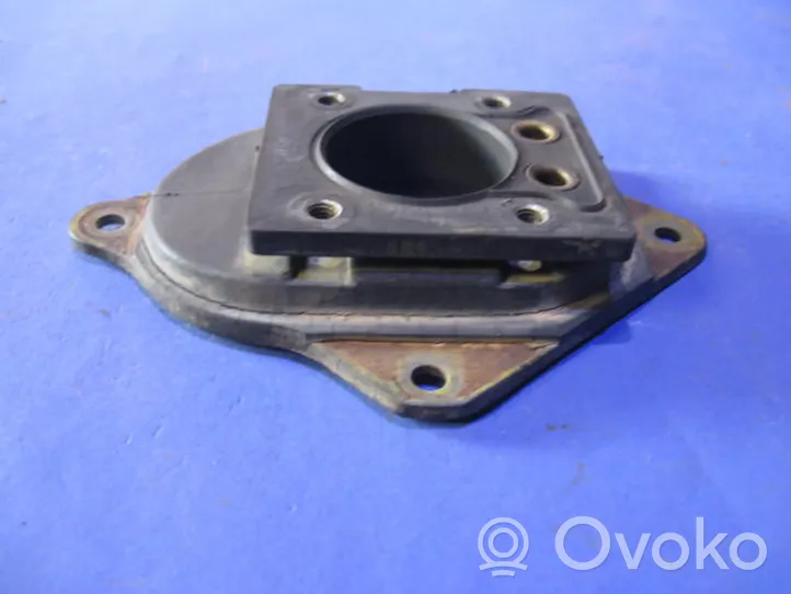 Volkswagen Polo II 86C 2F Support carburateur / injection monopoint 05012961A