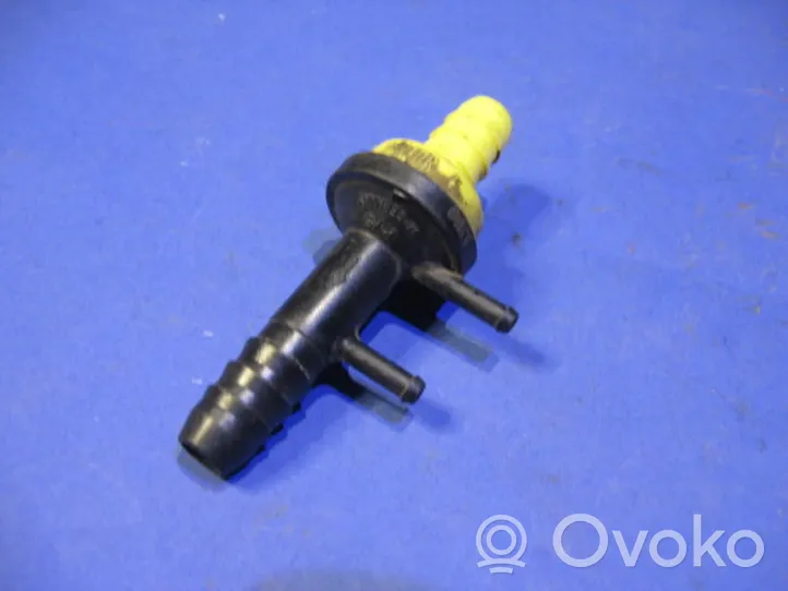 Opel Vectra B Caurulīte (-es) / šļūtene (-es) 90304535