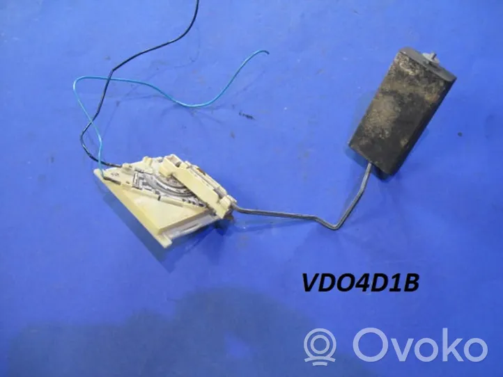 Audi A4 S4 B6 8E 8H Sensore di livello del carburante VDO4D1B