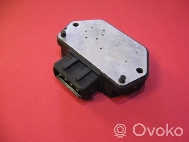 Opel Vectra A Module d'allumage 90243618