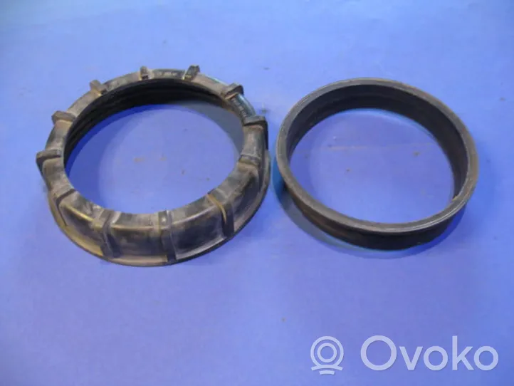 Audi A4 S4 B6 8E 8H Bague de verrouillage pour réservoir de carburant 321201375A