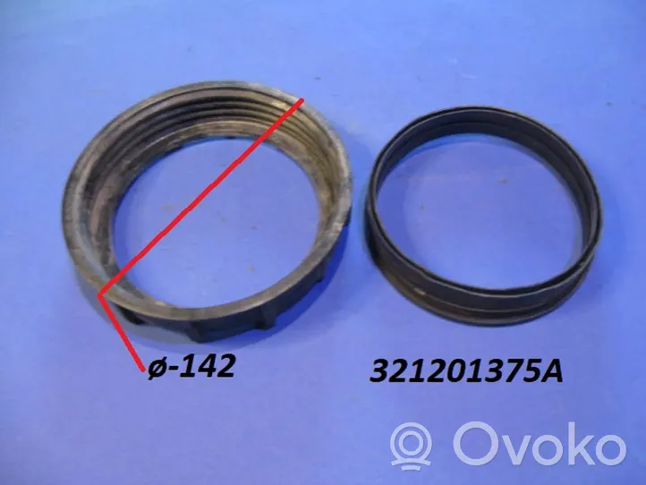 Audi A8 S8 D2 4D Bague de verrouillage pour réservoir de carburant 321201375A