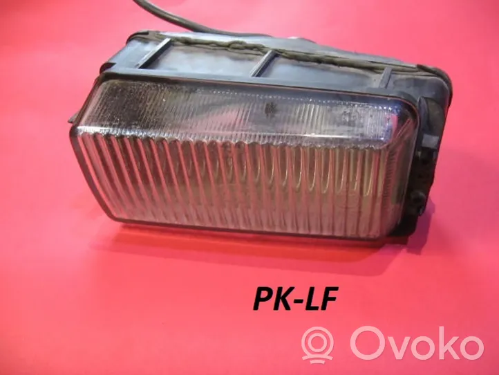 Audi 100 200 5000 C3 Feu antibrouillard avant 301131989