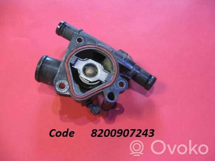 Renault Trafic I Boîtier de thermostat / thermostat 8200907243