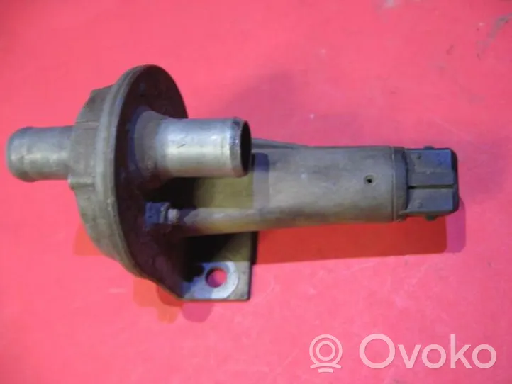 BMW 5 E28 Valvola di regolazione del minimo 0280140164