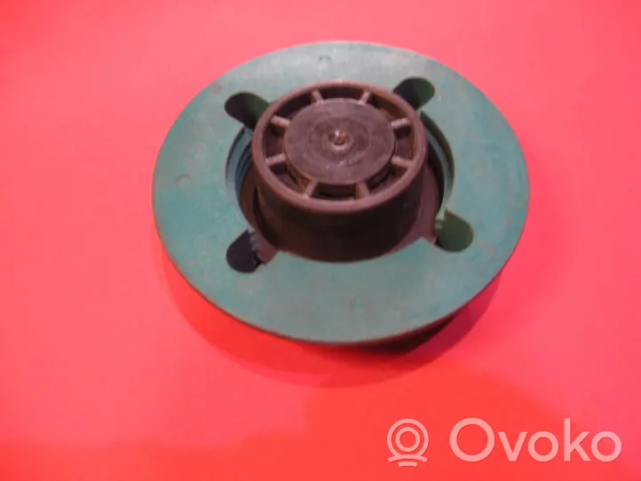 Volvo 440 Vase d'expansion / bouchon de réservoir de liquide de refroidissement 9445462