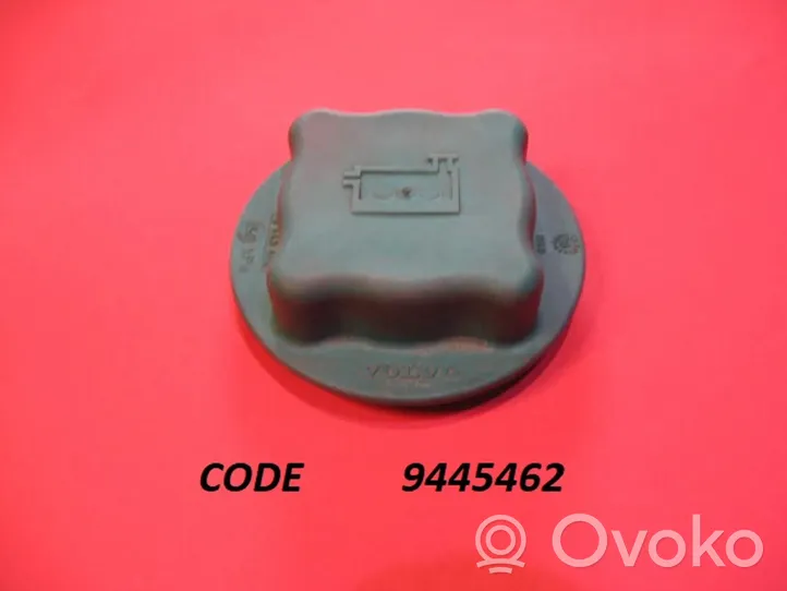 Volvo 740 Vase d'expansion / bouchon de réservoir de liquide de refroidissement 9445462