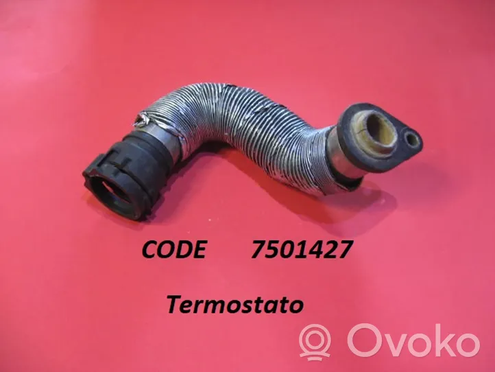 BMW 1 E81 E87 Tuyau de liquide de refroidissement moteur 7501427