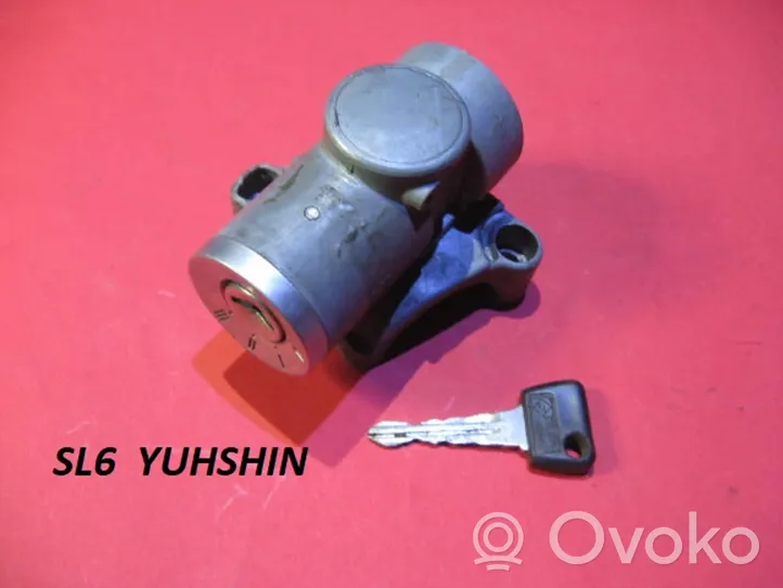 Volvo 340 -  360 Verrouillage de commutateur d'allumage SL6YUHSHIN