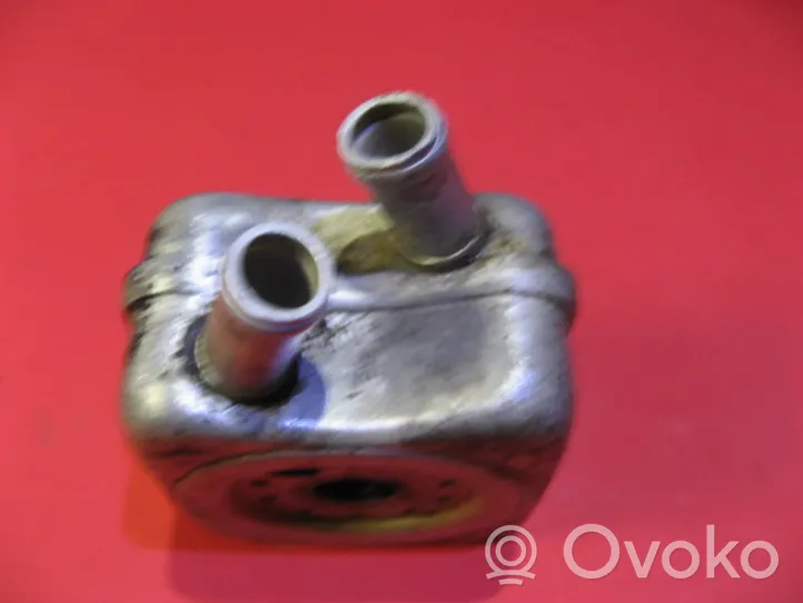 Volvo 740 Mocowanie / uchwyt filtra oleju 028117021K
