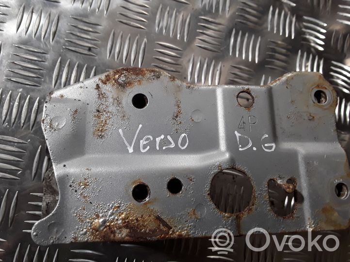 Toyota Verso Deformacinis elementas 