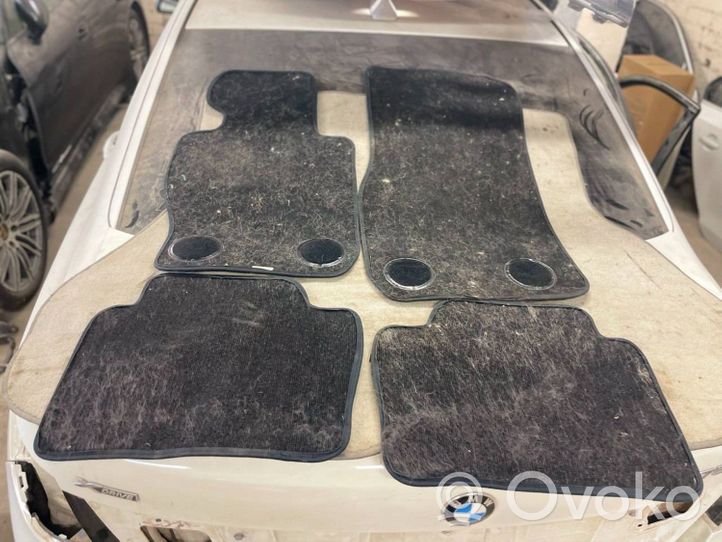 BMW 3 F30 F35 F31 Kit tapis de sol auto 7332083