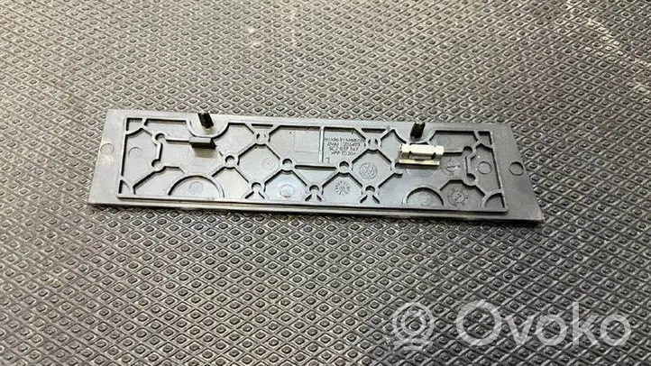 Volkswagen Jetta VI Other trunk/boot trim element 5C7857367