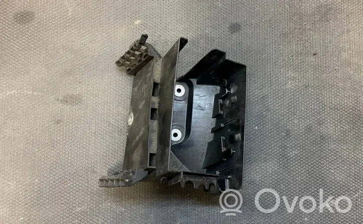 Volkswagen Jetta VI Fuse box cover 5C0907361