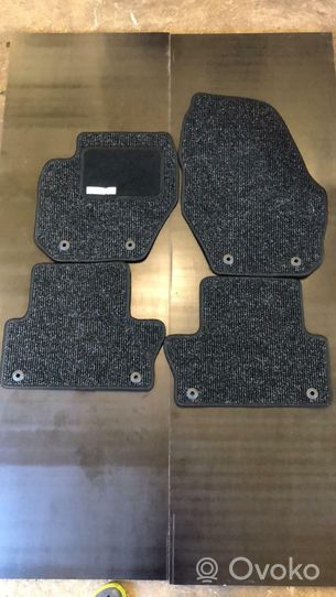 Volvo XC60 Car floor mat set 