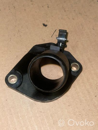 Nissan Note (E11) Durite de refroidissement tube 