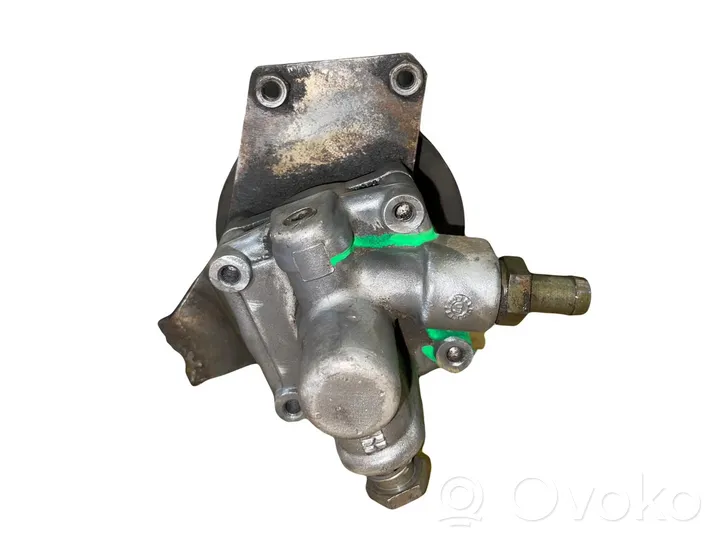 Audi 80 90 S2 B4 Ohjaustehostimen pumppu 028145255D