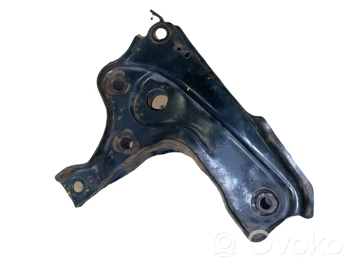 Honda Accord Engine mounting bracket 