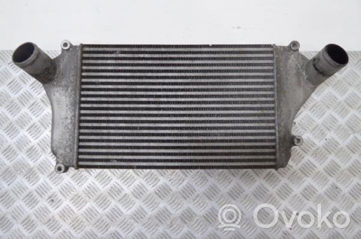 Mitsubishi Carisma Starpdzesētāja radiators 