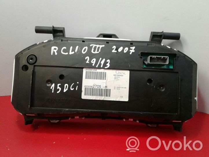 Renault Clio III Compteur de vitesse tableau de bord 