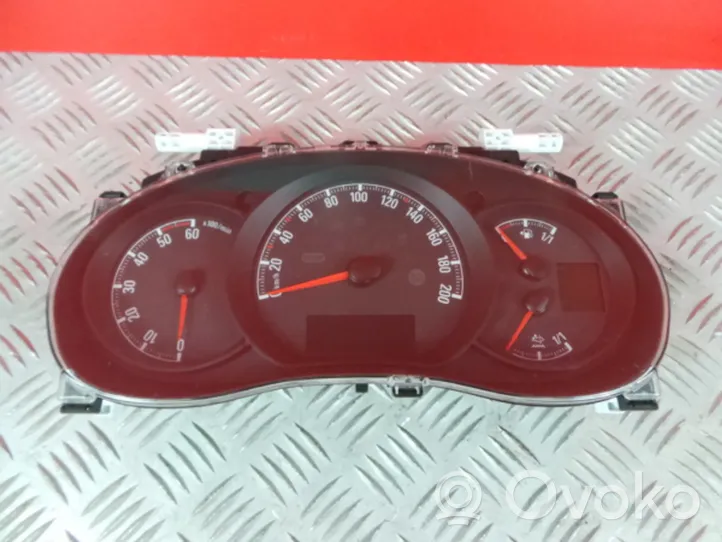 Opel Movano B Speedometer (instrument cluster) 