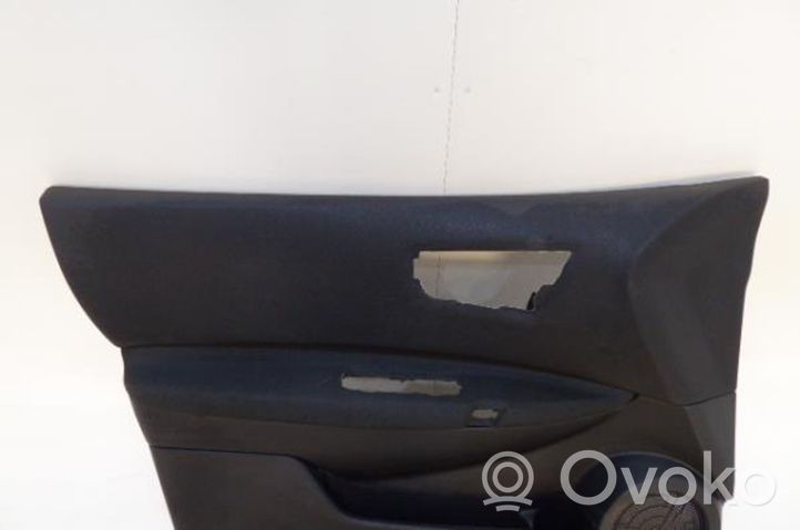 Nissan Qashqai+2 Rivestimento del pannello della portiera anteriore 