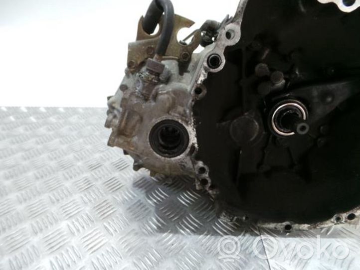 Toyota Corolla E90 Scatola del cambio manuale a 5 velocità 