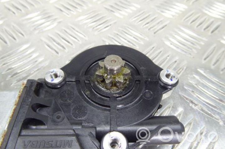 Honda CR-V Front door window regulator motor 