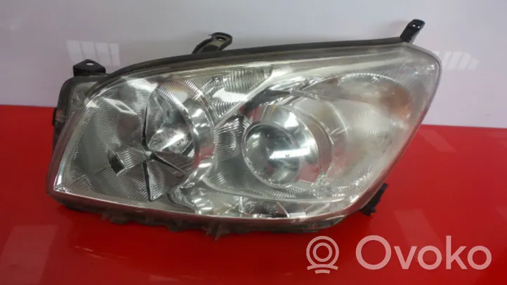 Toyota RAV 4 (XA30) Lampa przednia 