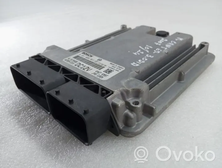 Mitsubishi Carisma Sterownik / Moduł ECU 