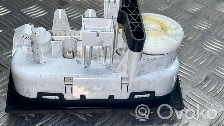 Opel Meriva A Console centrale, commande chauffage/clim 74337253