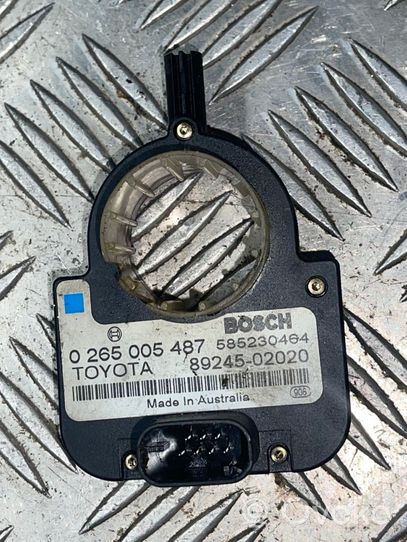 Toyota Corolla E120 E130 Ohjauspyörän kulma-anturi 8924502020