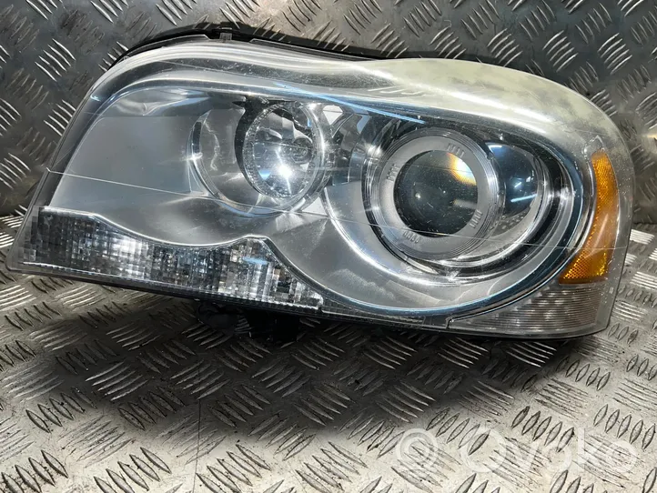 Volvo XC90 Lampa przednia 31290892