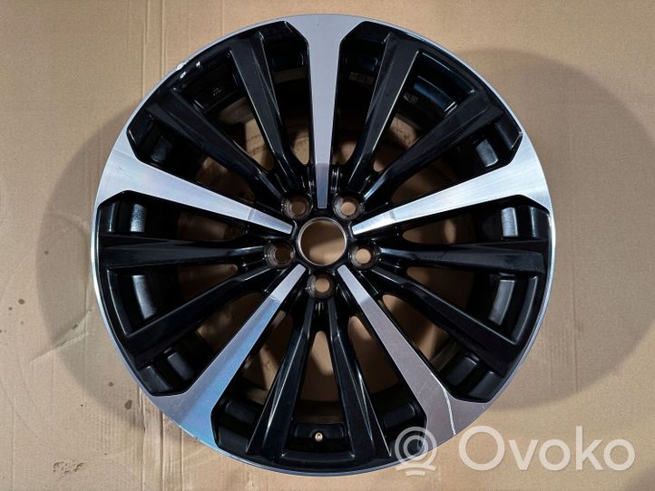 Toyota Highlander XU70 R20 alloy rim 