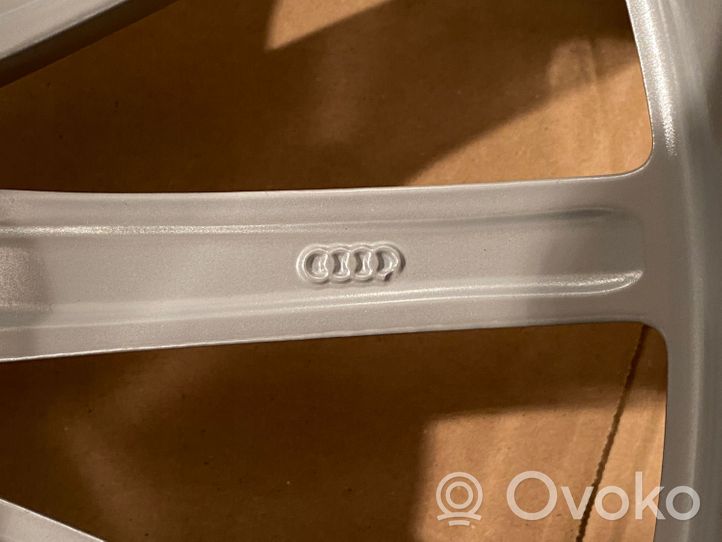 Audi A5 8T 8F R 19 lengvojo lydinio ratlankis (-iai) 8T00714991ZL