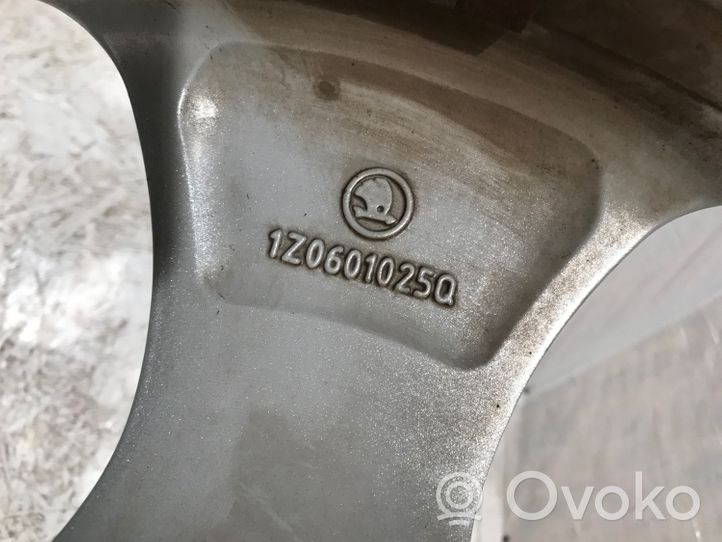Skoda Octavia Mk2 (1Z) Cerchione in lega R17 
