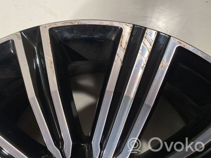 Volvo V60 Felgi aluminiowe R18 31471312