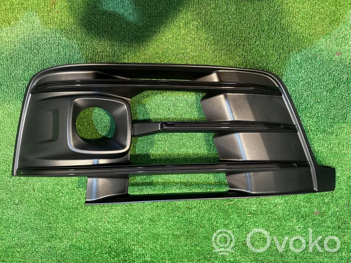 Audi Q7 4M Grille inférieure de pare-chocs avant 4M0807682E